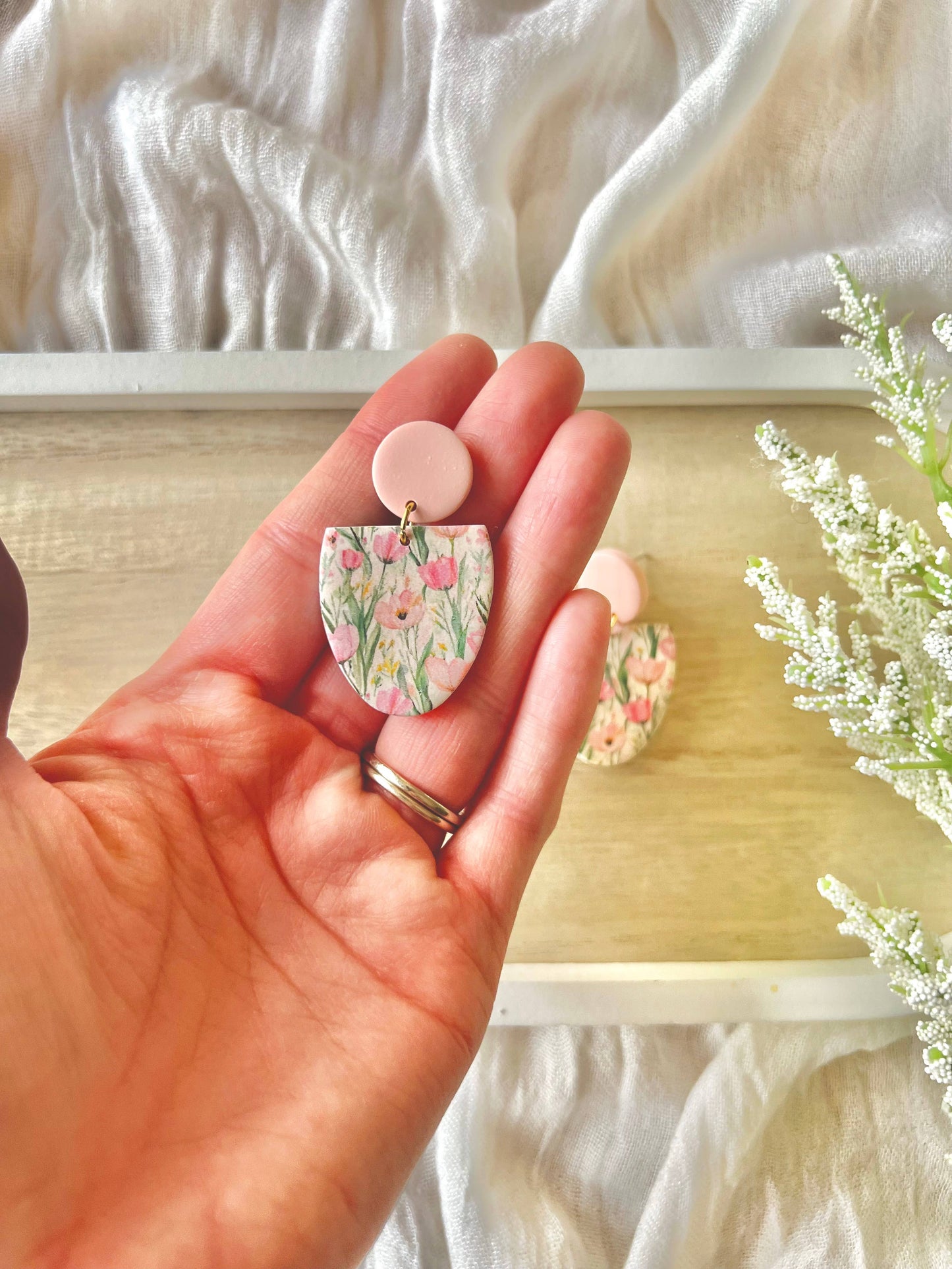 Pastel Tulip Earrings, Tulip Clay Earrings, Tulip Earrings