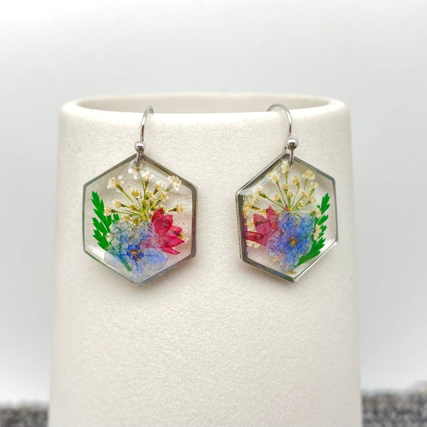 PDF - Genuine Pressed Dried Flower Hexagon Charm Earrings