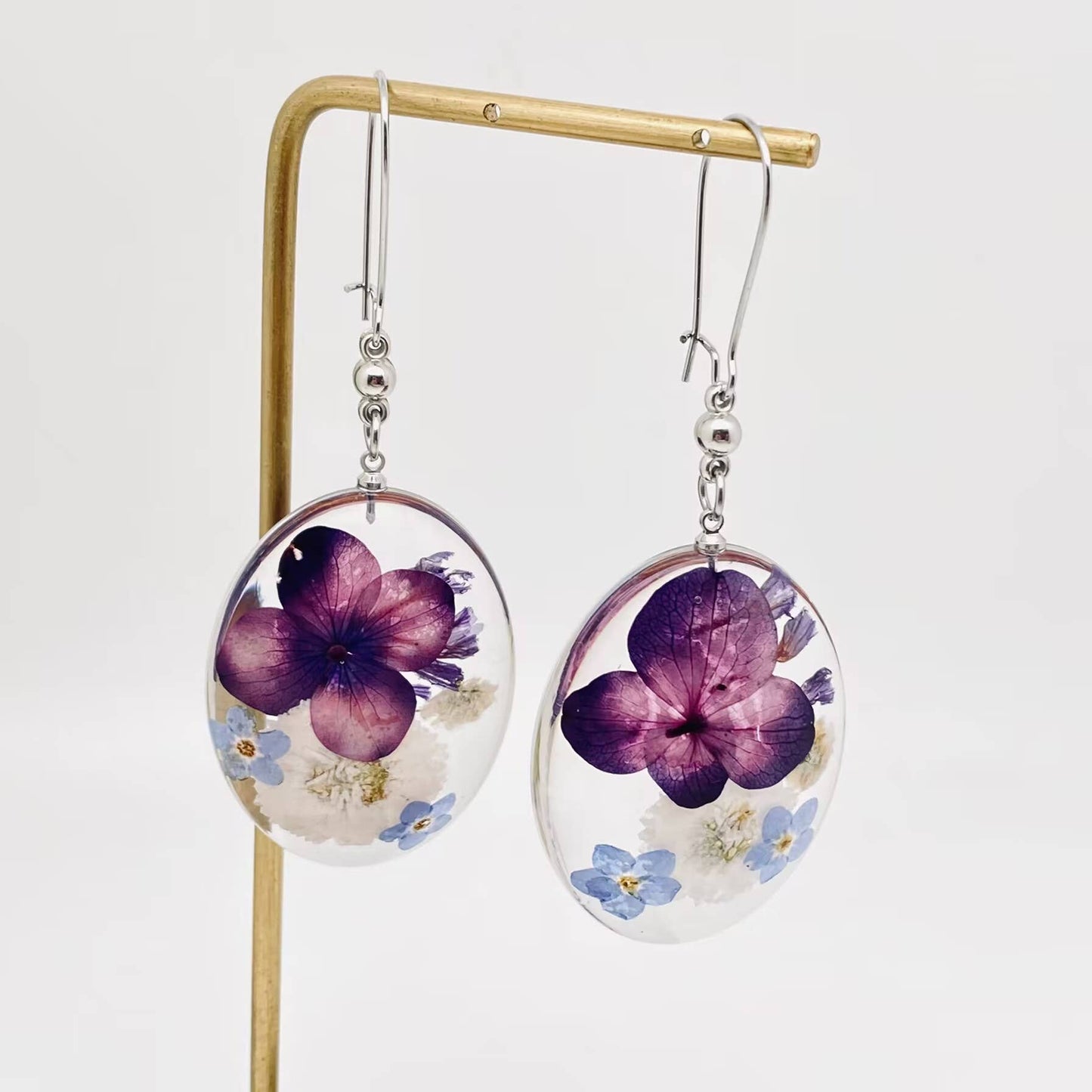 5 Different Flowers Mixed Oval Pendant Dangle Earrings - PDF