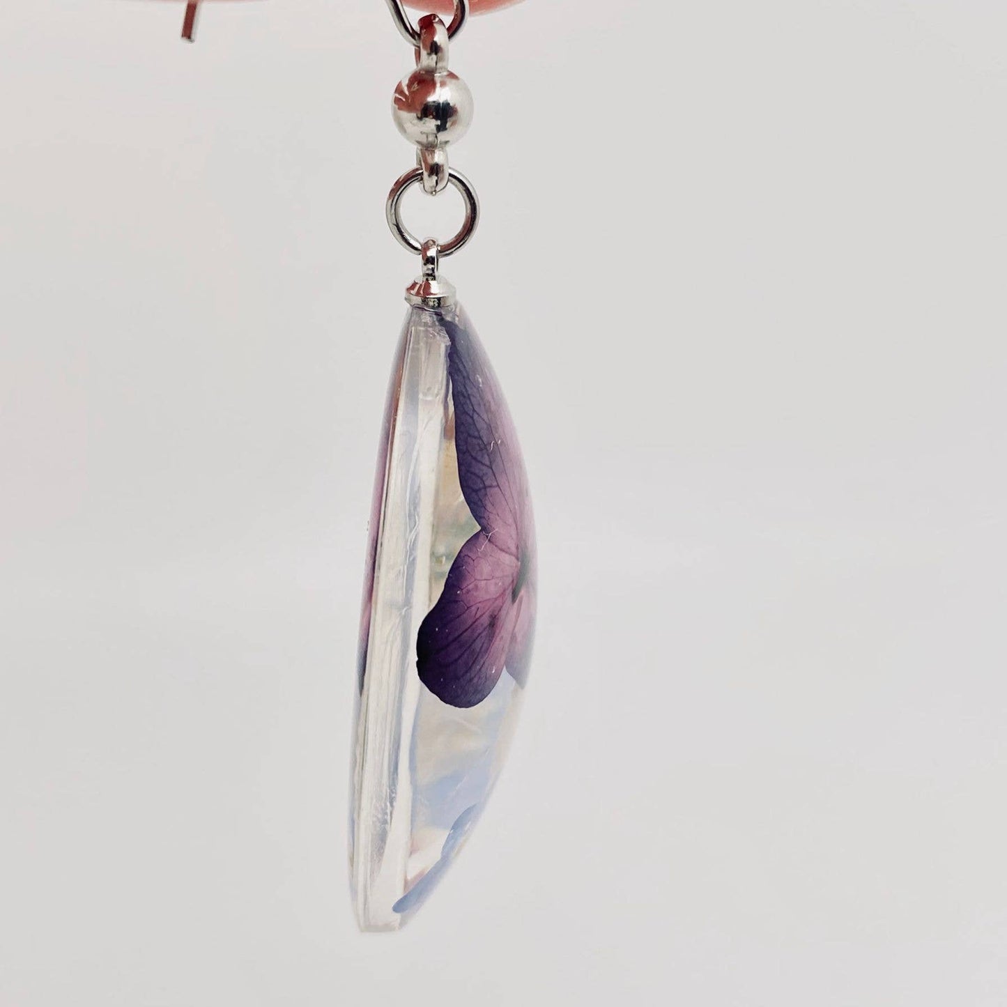 5 Different Flowers Mixed Oval Pendant Dangle Earrings - PDF