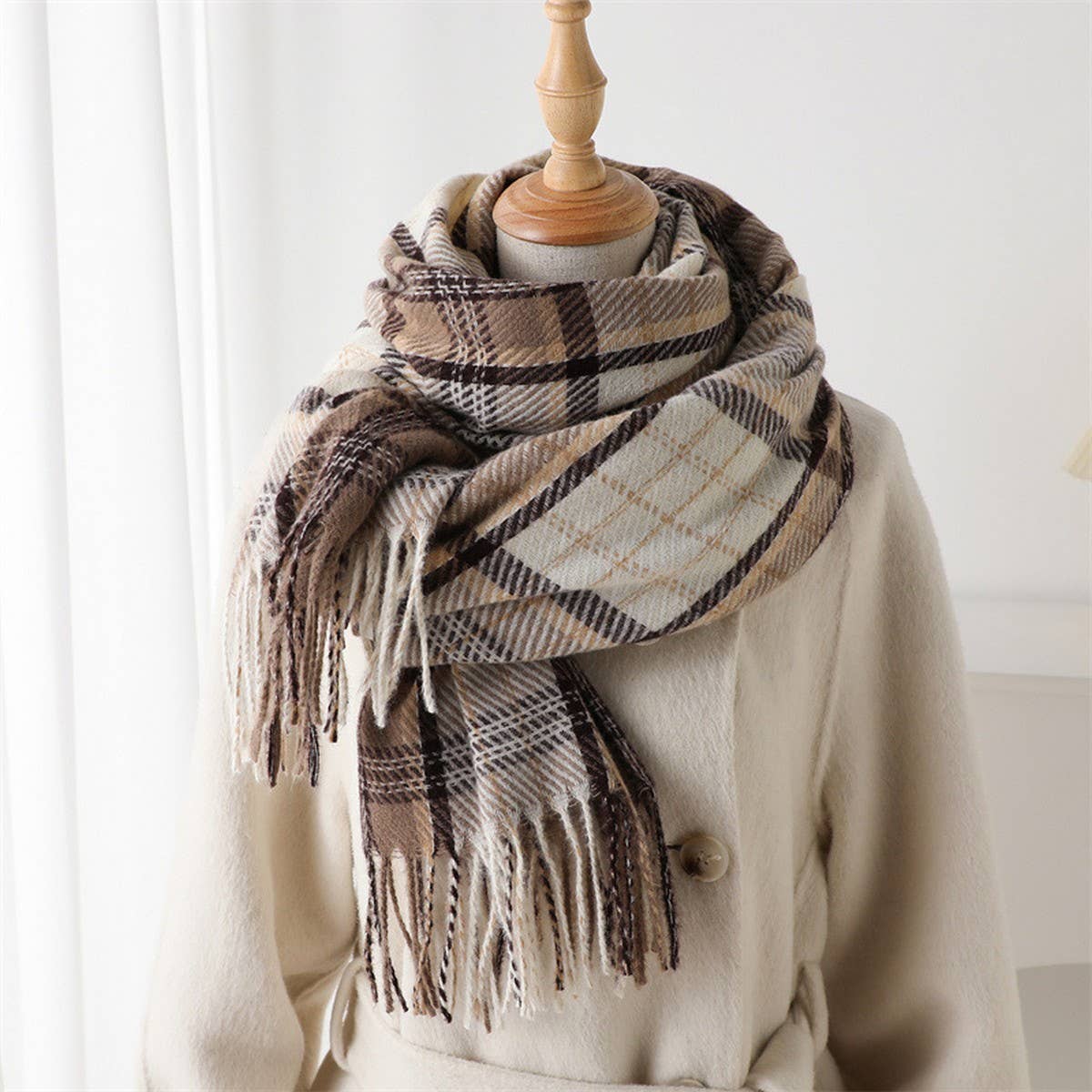 Classic Plaid Fringe Scarf Wrap for Cold Days_CWASC2754