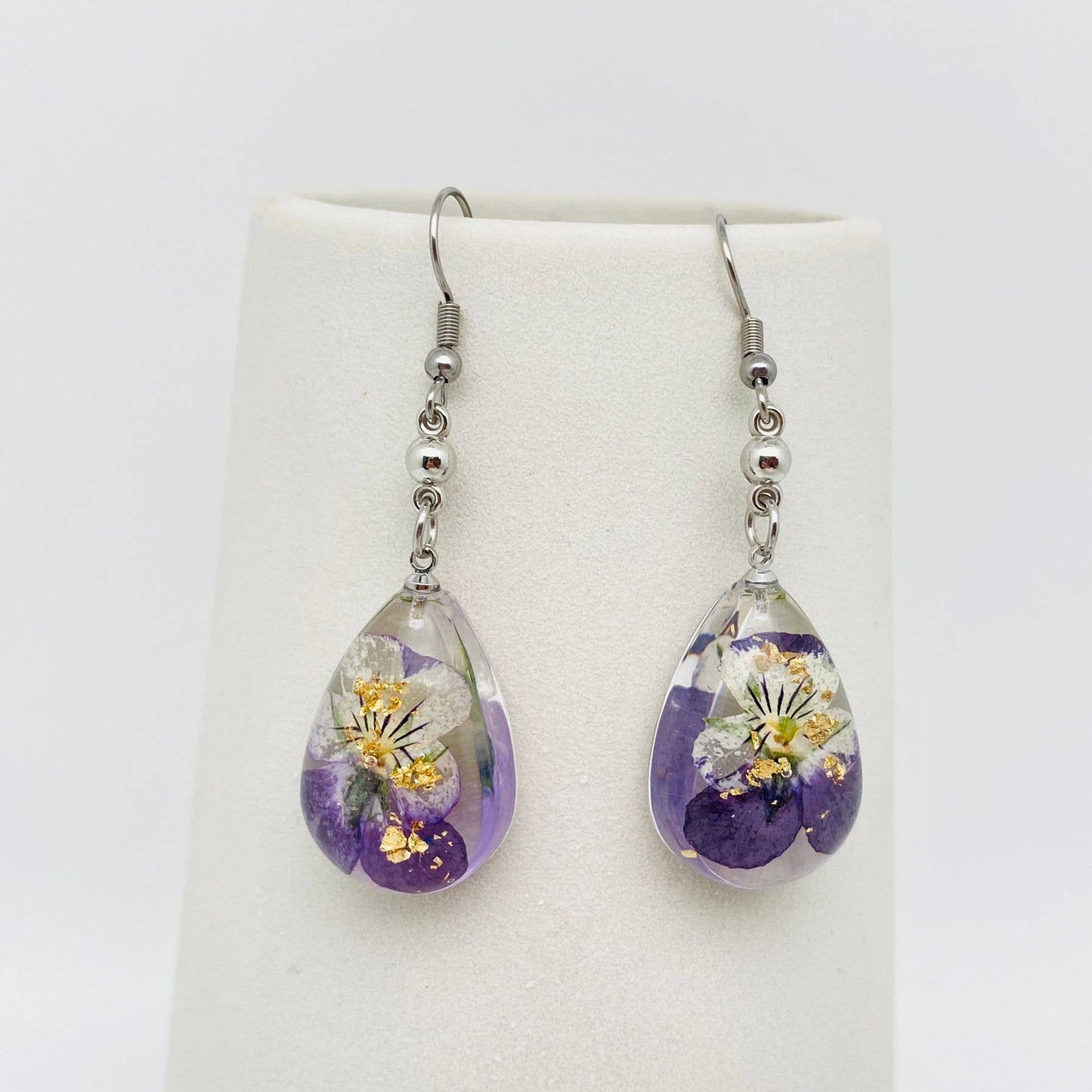 Wild Pansy Genuine Dried Flower Teardrop Dangle Earrings-PDF