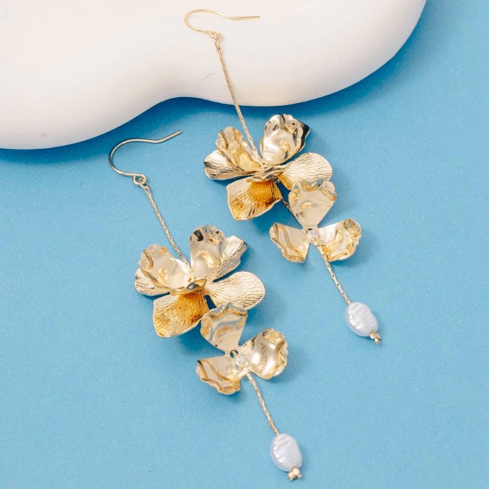 Layered Metallic Flowers And Pearl Dangle Earrings