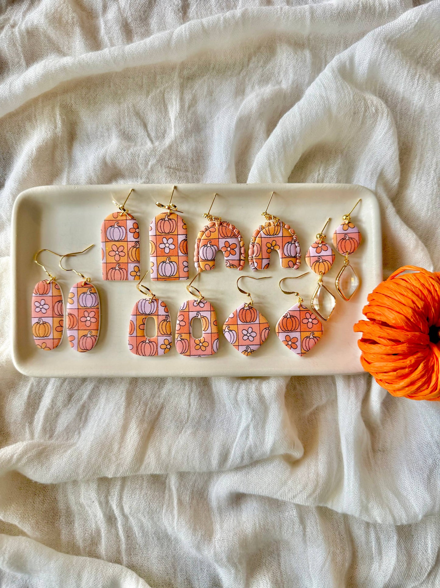 Groovy Pumpkin Earrings, Groovy Fall Earrings, Fall Earrings
