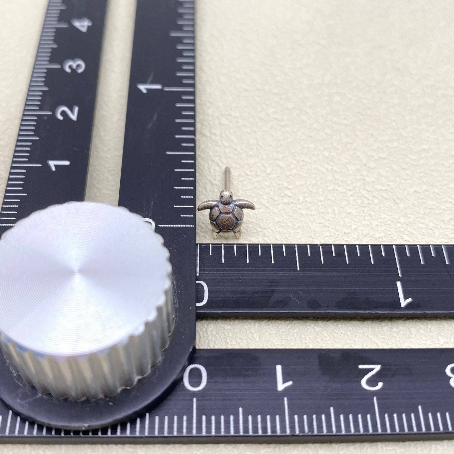 S925 Sterling Silver Turtle Vintage Ear Studs