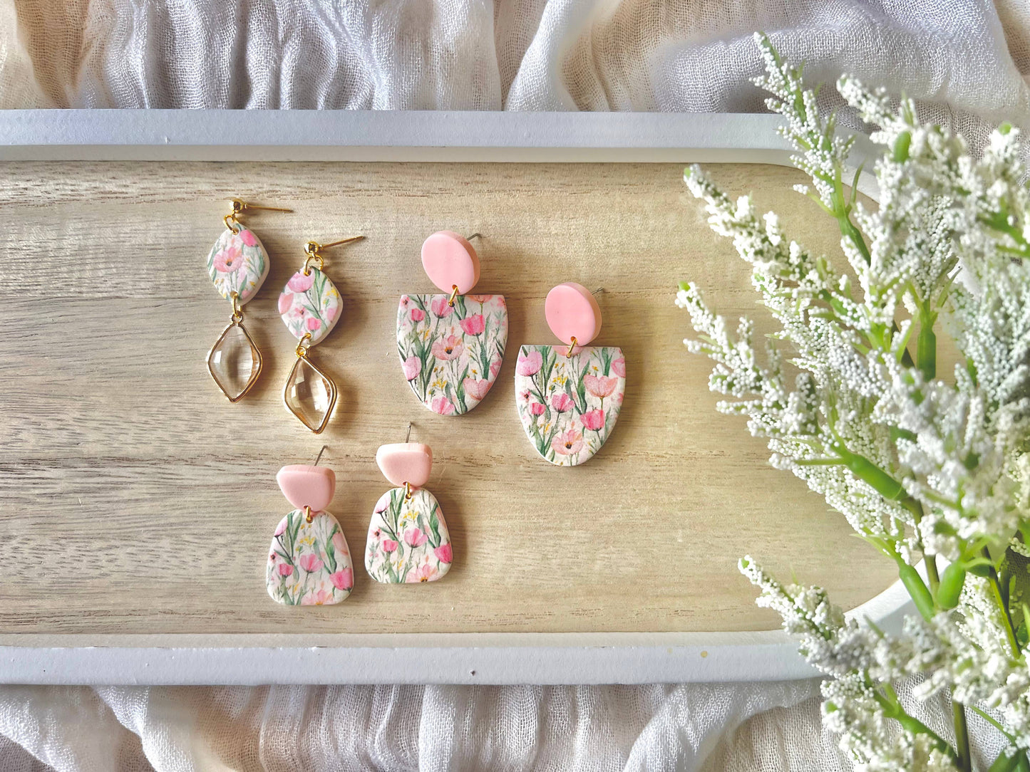 Pastel Tulip Earrings, Tulip Clay Earrings, Tulip Earrings