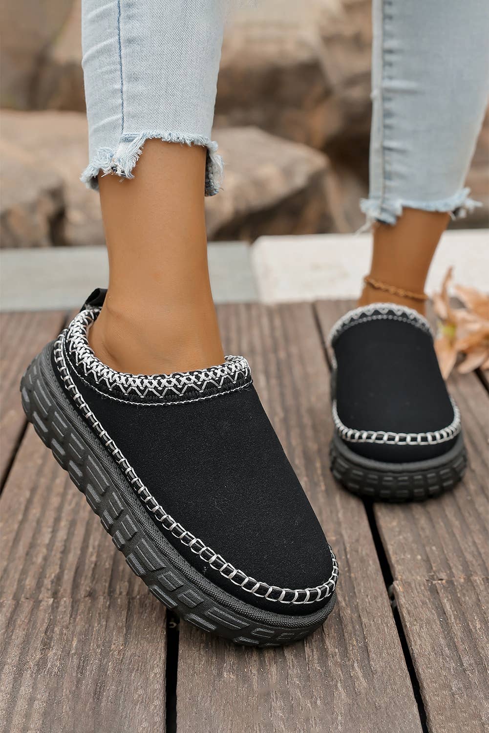 Contrast Stitch Detail Suede PU Plush Slippers | US7-10