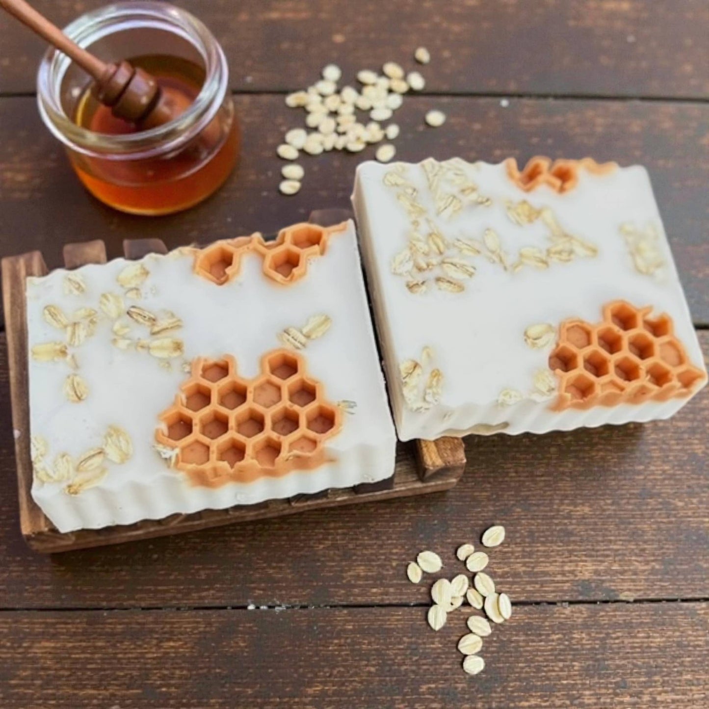 Oats & Honey Nourishing Goat Milk Soap